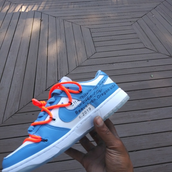 Nike dunks - Picture 3 of 3